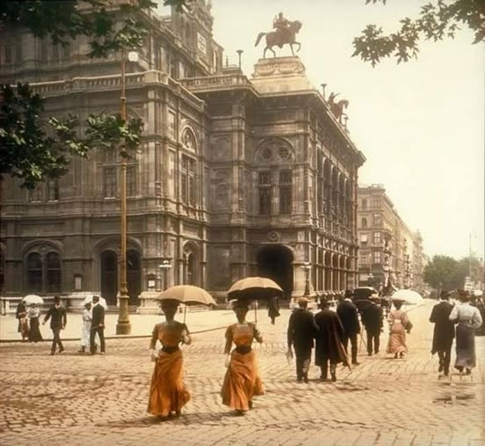 Nhà hát opera ở Viên, Áo, năm 1902.