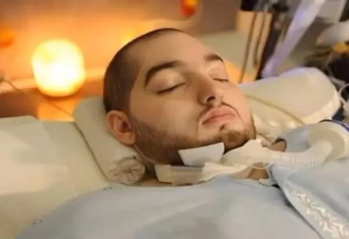 Theo New York Post, Hoàng gia Ả rập Xê Út ngày 19/7 thông báo Hoàng tử Al Waleed bin Khalid Al Saud đã qua đời ở tuổi 36 tuổi sau 20 năm hôn mê. Ảnh: X.