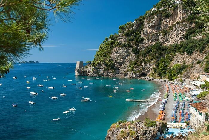 Bãi biển Fornillo, Positano, Italy.