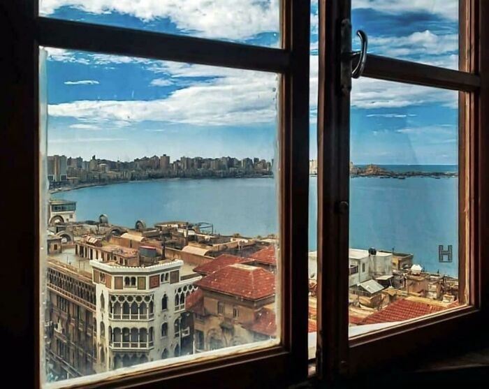 Đây không phải là Italy mà là thành phố Alexandria xinh đẹp của Ai Cập.