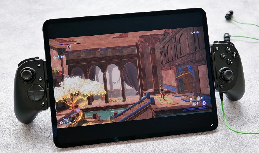 Razer Kishi V3 Pro XL tay cầm biến Pad thành máy chơi game console