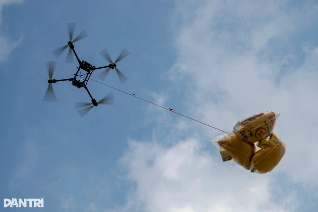 [VIDEO] Hà Nội thử nghiệm hành lang bay cho drone dọc sông Hồng và quốc lộ 1A