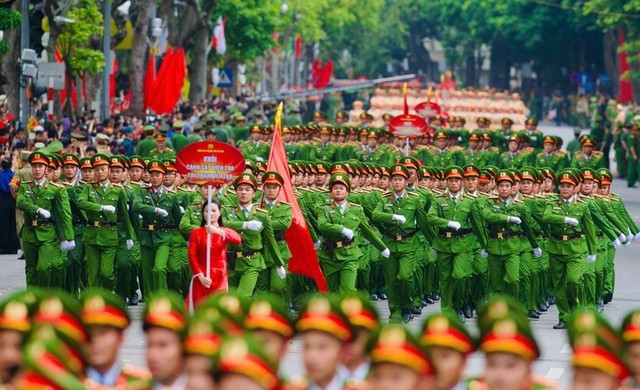 Thủ tướng yêu cầu tăng cường công tác bảo đảm an ninh, trật tự dịp Lễ Quốc khánh 2/9 snapedit-1755681688192-1247.jpg