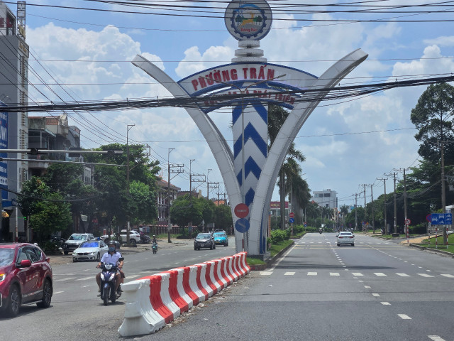 Lãnh đạo phường Trấn Biên cho biết, địa phương luôn đặt quyền lợi hợp pháp, chính đáng của người dân lên hàng đầu trong quá trình thực hiện bồi thường, hỗ trợ và tái định cư. Ảnh HĐ 2ccc62ffea2f5c71053e.jpg