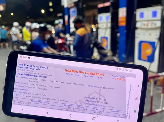 Theo Cục Thuế, địa chỉ của người nộp thuế xác định theo giấy chứng nhận đăng ký kinh doanh còn hiệu lực và địa chỉ do cơ quan thuế cập nhật tương ứng theo địa bàn hành chính 2 cấp đều có giá trị pháp lý để sử dụng ghi trên hóa đơn. Ảnh: MH 01-1-7875.png