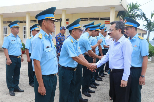 Phó Bí thư Thường trực Thành ủy TP Hồ Chí Minh Nguyễn Thanh Nghị đến thăm Đặc khu Côn Đảo 112.jpg