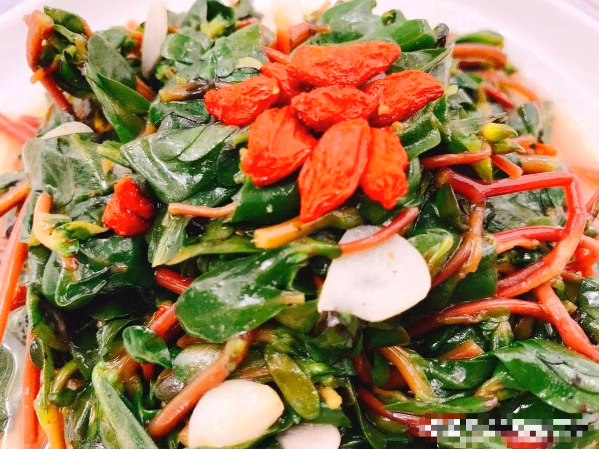 Loai rau dai xua moc day duong, nay duoc coi nhu bau vat-Hinh-2