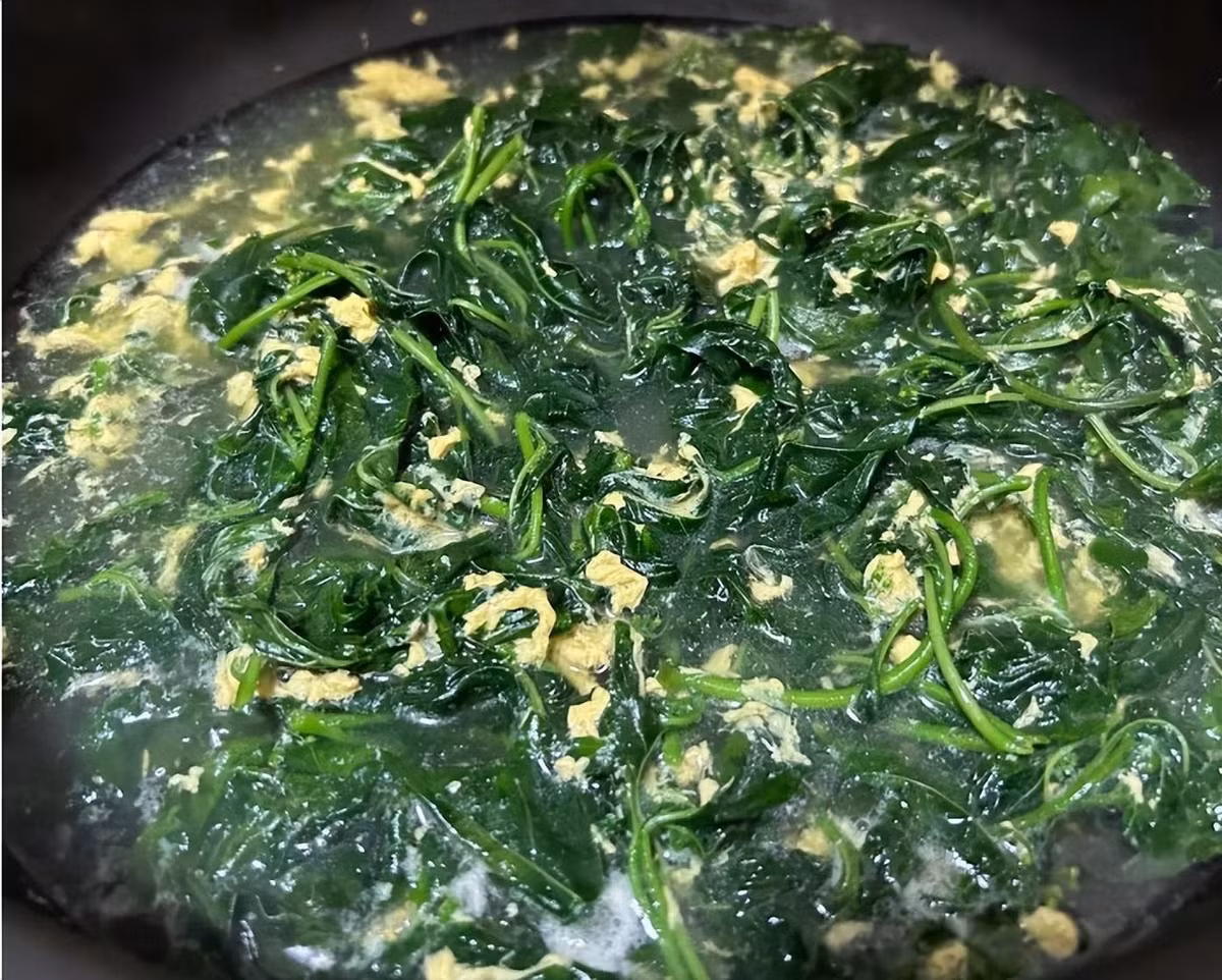 Loai rau dai xua cha ai them, nay thanh dac san, giup giai doc-Hinh-8