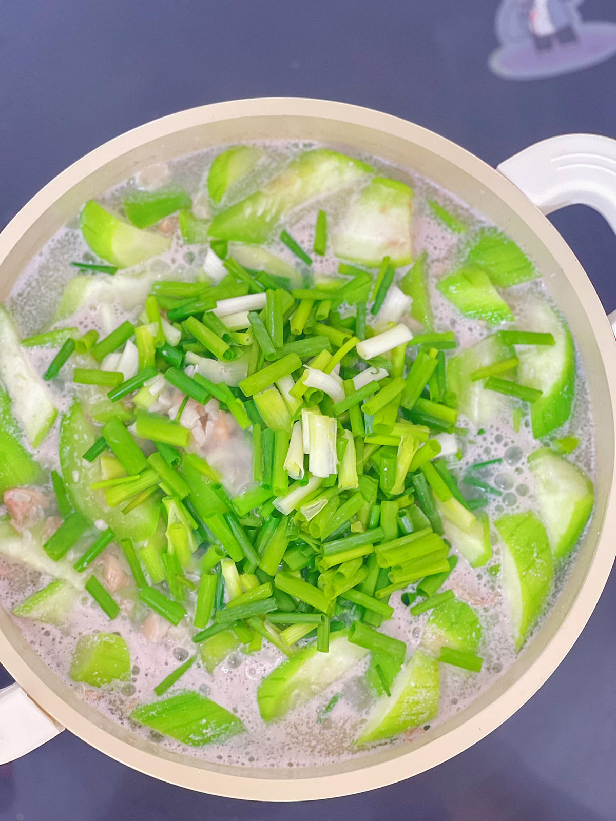 Loai qua giau vitamin, giup dep da, nau mon dan da cuc ngon-Hinh-2