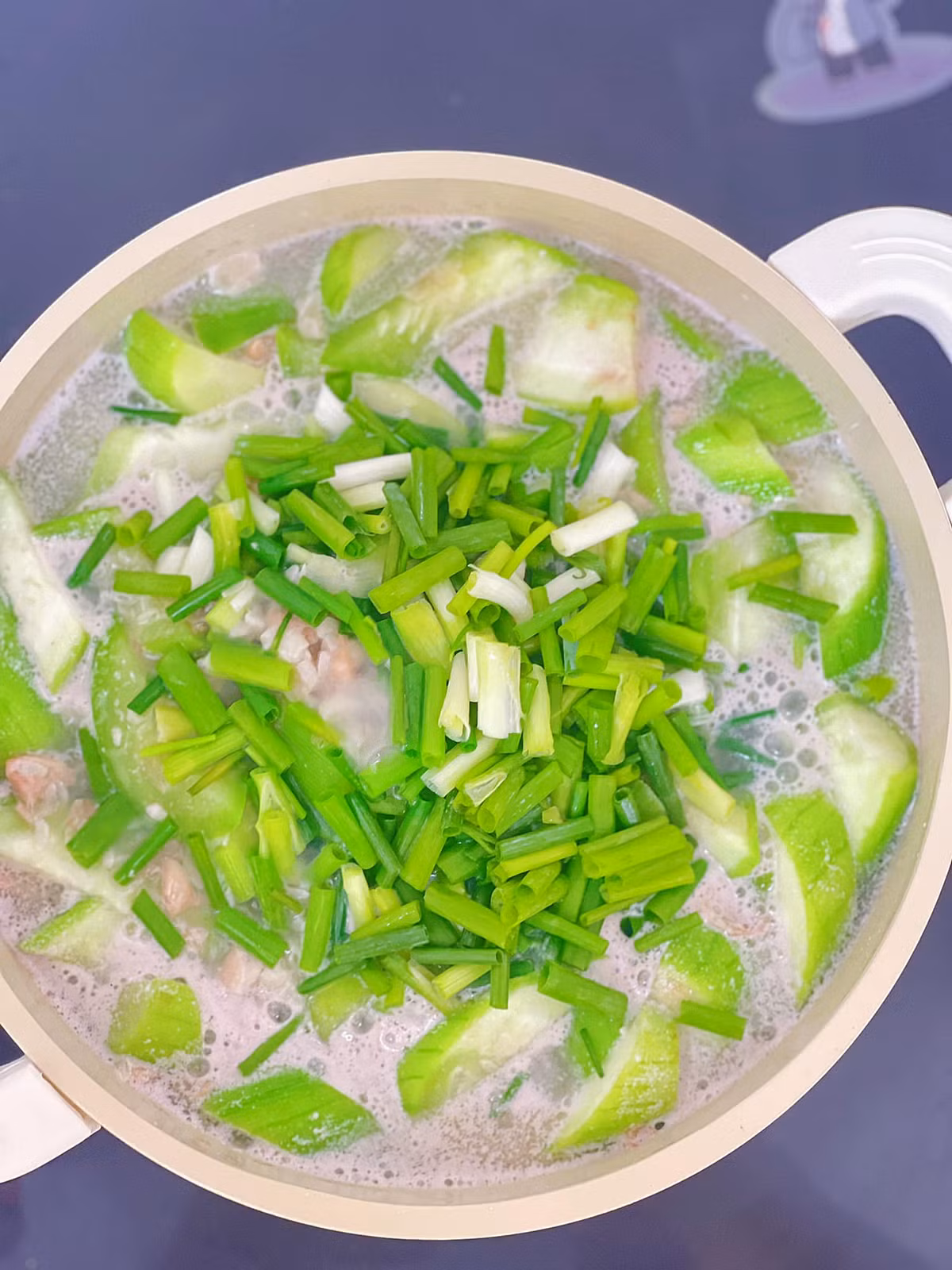 Loai qua giau vitamin, giup dep da, nau mon dan da cuc ngon-Hinh-2