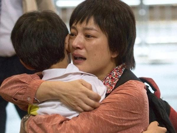 Nhan sắc tàn tạ của Triệu Vy gây sốc - Hình 3 Nhan sac tan ta cua Trieu Vy gay soc-Hinh-3