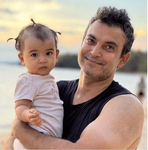 Con gái Võ Hạ Trâm từ nhỏ đã có nhiều nét giống bố.