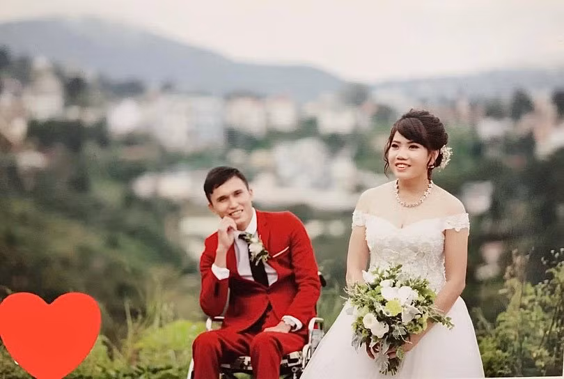 Co gai Phu Tho cuoi chong liet 2 chan, hon nhan hanh phuc-Hinh-3