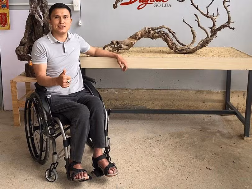 Co gai Phu Tho cuoi chong liet 2 chan, hon nhan hanh phuc