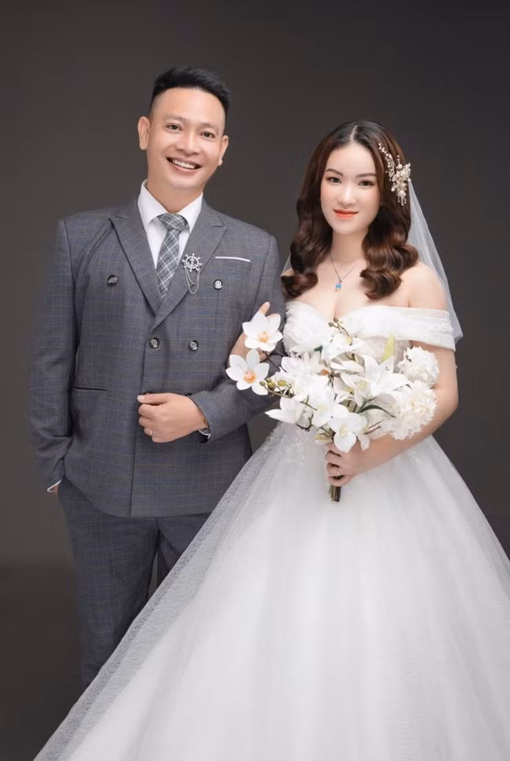 Cô gái Cao Bằng yêu "ông chú" hơn 20 tuổi Co gai Cao Bang yeu