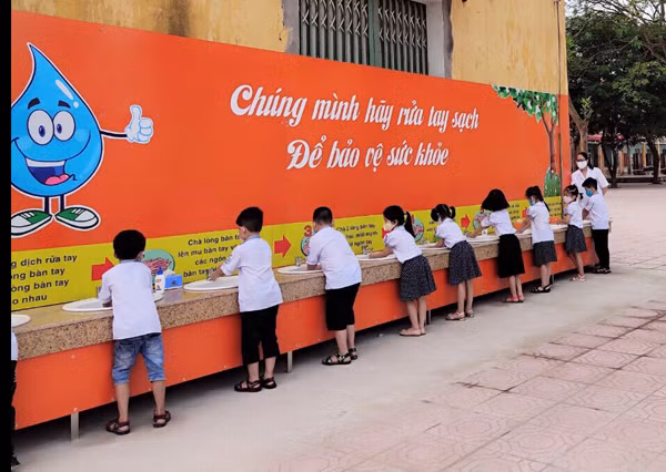 16 tinh, thanh cho hoc sinh di hoc lai trong thang 8/2021-Hinh-3