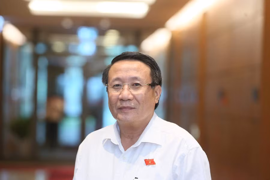 Cuộc gọi lúc nửa đêm của Phó chủ tịch tỉnh tới Bộ trưởng Quốc phòng ảnh 1