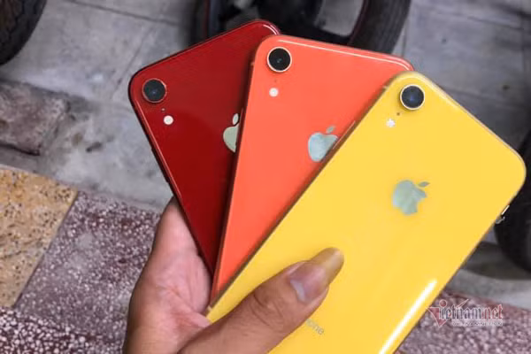 iPhone XR bat ngo ban tro lai Viet Nam voi gia sieu re