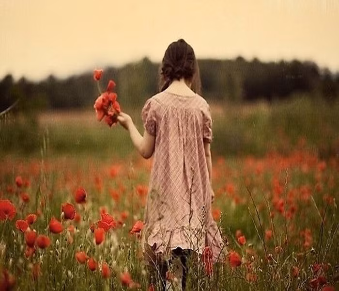 9. Chấp nhận sự thật. Chấp nhận rằng có một số điều mà bạn không thể giải quyết. Trong cuộc sống, bạn không thể sửa chữa tất cả mọi lỗi lầm và chấp nhận là một phần của nó. Chẳng ai hoàn hảo cả.