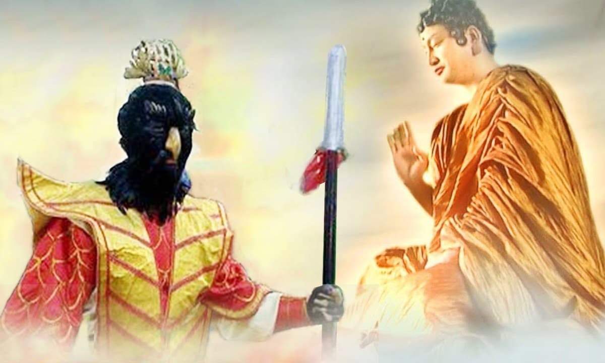  Kim Sí Điểu: Đây là con trai của Phượng Hoàng, tự xưng là cậu của Như Lai Phật Tổ, em trai của Khổng Tước Đại Minh Vương Bồ Tát. Tuy nhiên, sức mạnh của yêu quái này không mạnh mẽ như lời Kim Sí Điểu khoe khoang. 