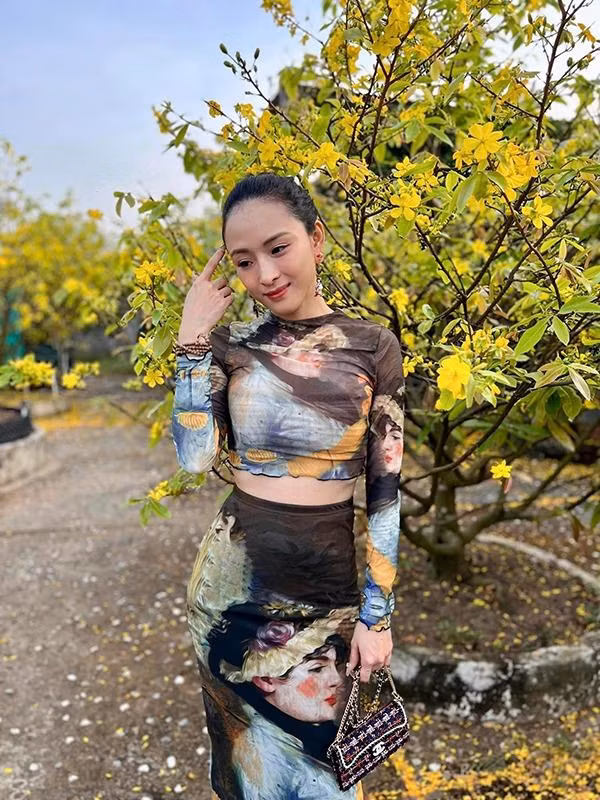 Nhan sac doi thuc cua Truong Ho Phuong Nga gio ra sao?-Hinh-4