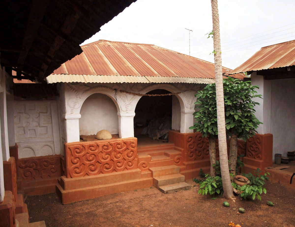 Vào năm 1980, những ngôi nhà truyền thống Asante đã được UNESCO công nhận là Di sản văn hóa thế giới. Ảnh: World Monument Fund.