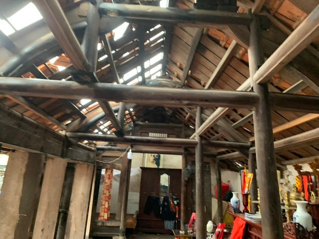 Các hộ dân bị ảnh hưởng chủ yếu ở khu 2 và khu 3 của phường Phong Hải. 71 ngôi nhà bị tốc mái.