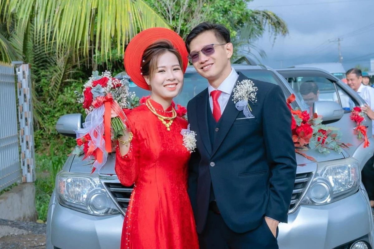 Vang dat, sap cuoi chua voi mua