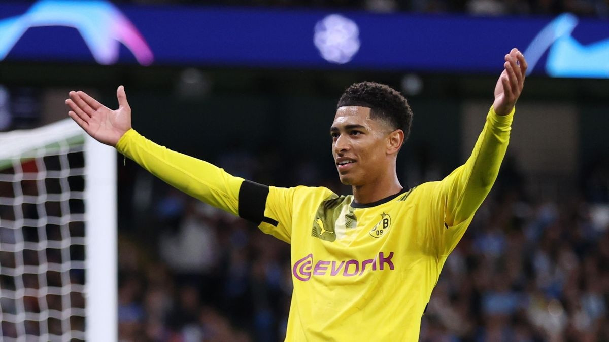 Theo Marca, Jude Bellingham được coi là mảnh ghép cuối cùng để Real hoàn thiện đội hình trong mơ. Từ một cầu thủ trẻ, tiền vệ 19 tuổi trở thành trụ cột nơi tuyến giữa của Anh ở World Cup 2022. Dortmund kỳ vọng thu về ít nhất 120 triệu euro nếu để Bellingham rời đi.