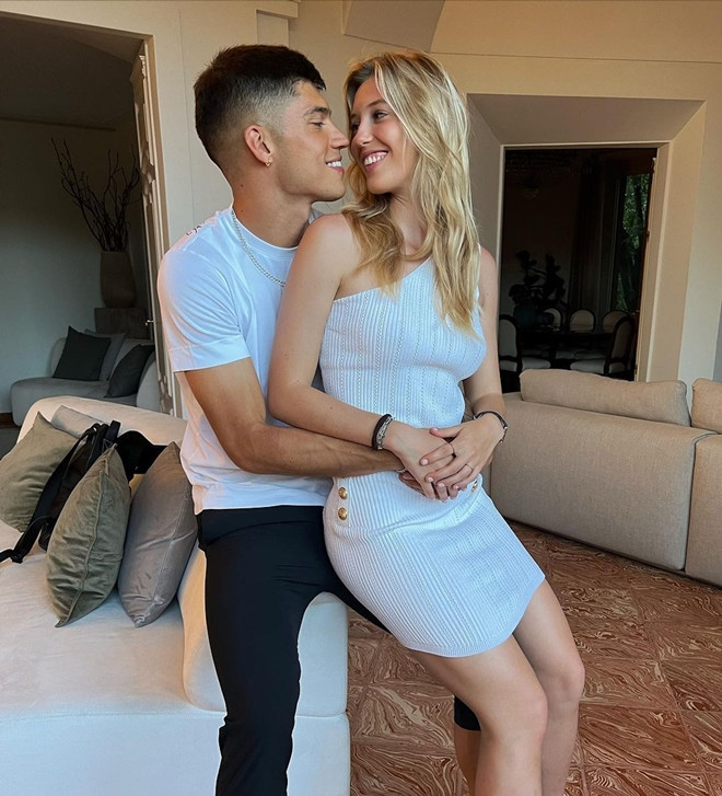 BXH do sexy cua dan Wags tuyen Argentina-Hinh-6