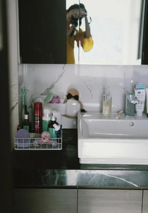 MC Misoa Kim Anh he lo khong gian song nho nhung sach se, gon gang-Hinh-10