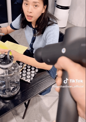 Huy Tran - chong Ngo Thanh Van dung chuan chong tam ly-Hinh-2