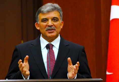 Tổng thống Abdullah Gul: Thổ Nhĩ Kỳ không thể ngăn chặn phiến quân Hồi giáo cực đoan Syria tràn qua biên giới.