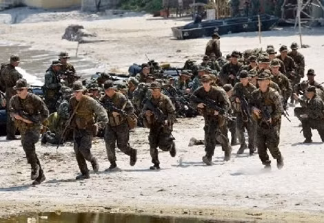 Lính Mỹ và Philippines tập trận phối hợp chiếm đảo.