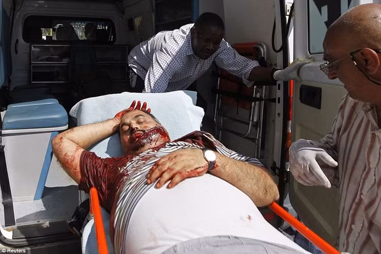 Ít nhất 39 người thiệt mạng, hơn 150 người bị thương trong vụ tấn công khủng bố một trung tâm thương mại ngày 21/9 ở thủ đô Nairobi, Kenya.