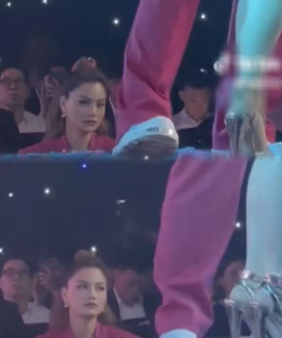 Hau chia tay, sao Viet ung xu the nao khi cham mat tinh cu?-Hinh-12