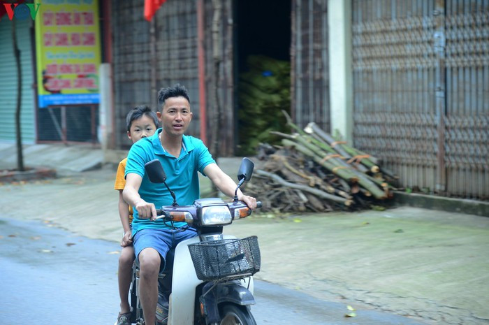 Người dân thoải mái hơn khi ra ngoài đường.