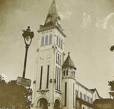 Nhà thờ Con Gà năm 1948.