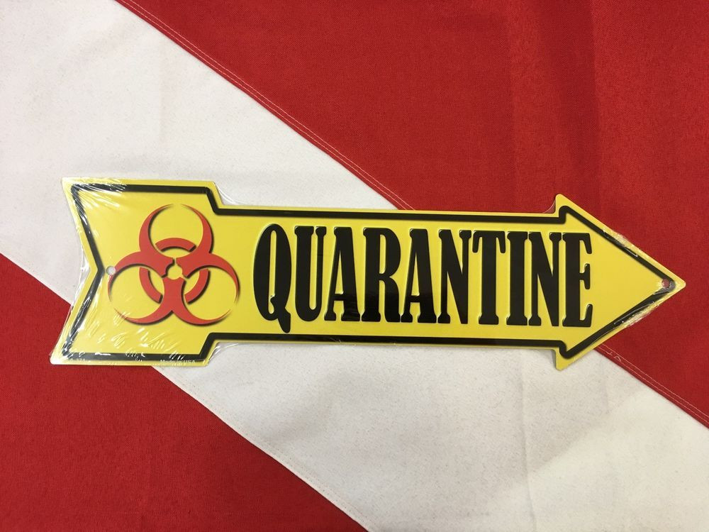 Người Italia gọi khoảng thời gian 40 ngày cách ly này là “quarantinario” - biến thể của từ “quaranta” tức là số 40 trong tiếng Italia. Sau này, người Anh đã mượn nó và biến thành từ “quarantine”, nghĩa là “cách ly”, “kiểm dịch”.