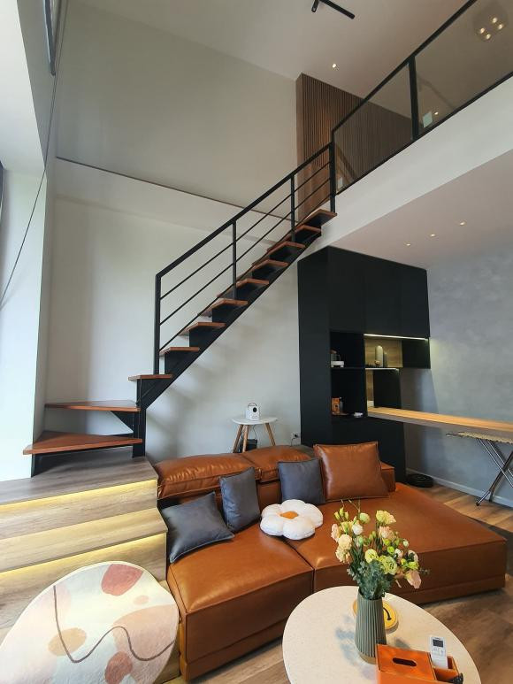 Cai tao san thuong thanh phong co gac lung chi voi chi phi re-Hinh-6