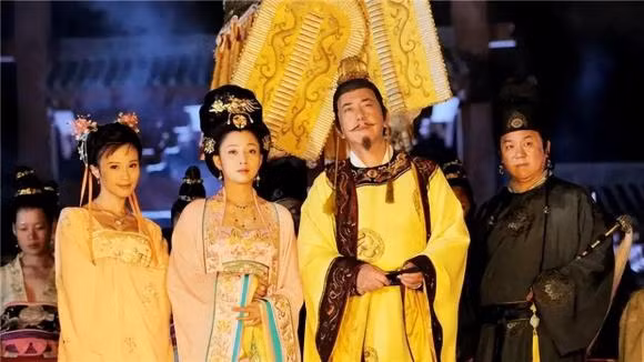 Vi sao Duong Ngoc Hoan duoc Hoang de Huyen Tong sung ai suot 11 nam?-Hinh-4