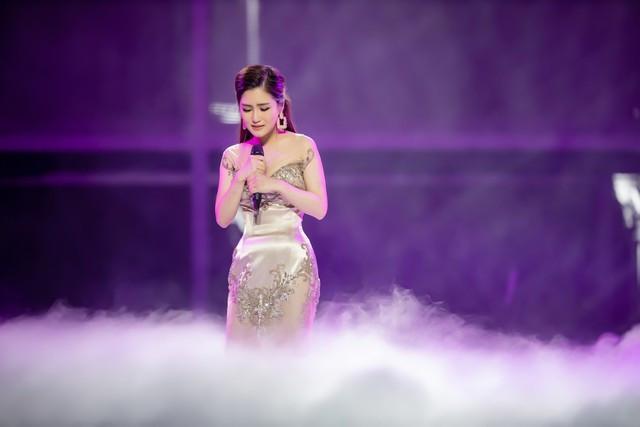 Truoc khi di My Huong Tram tung “dang gom” the nao?