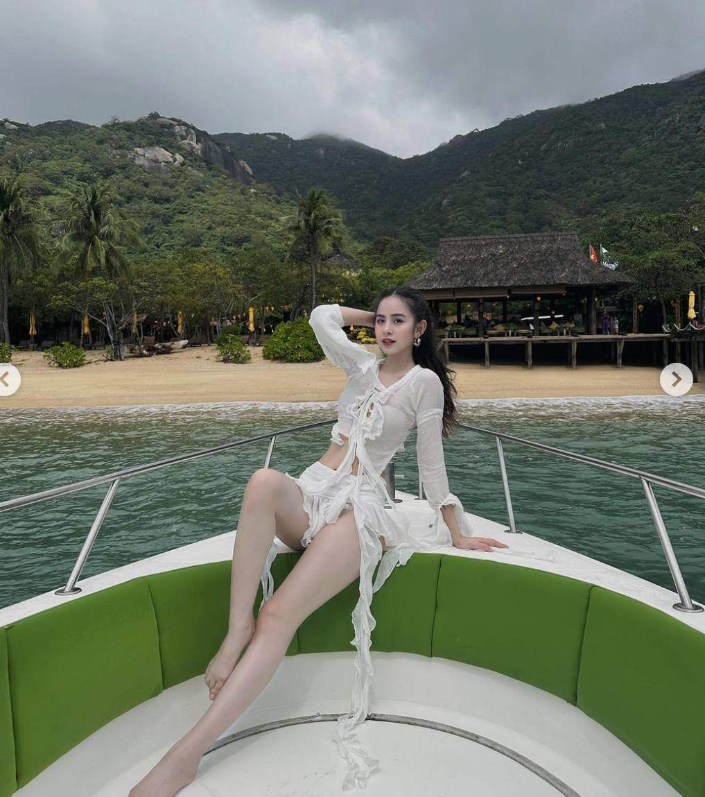 My nu so huu nu cuoi hut 10 trieu view mac dep xuong pho-Hinh-8