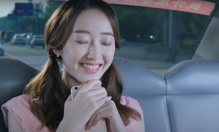 Di gap ban trai quen qua mang, ta hoa phat hien chinh la sep tong-Hinh-2