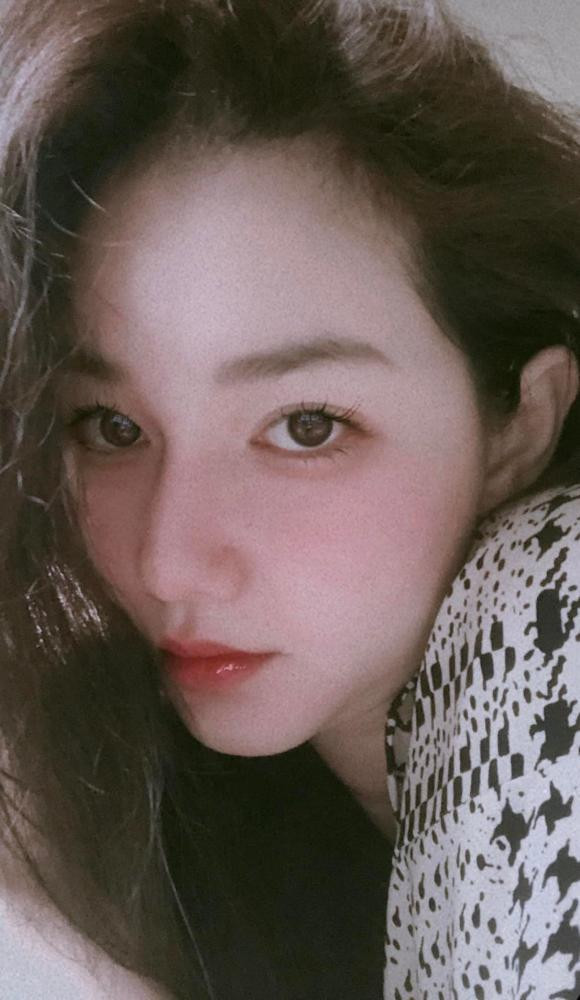 Khong nhan ra MC Quynh Chi sau 1 nam phau thuat vi ung thu-Hinh-2