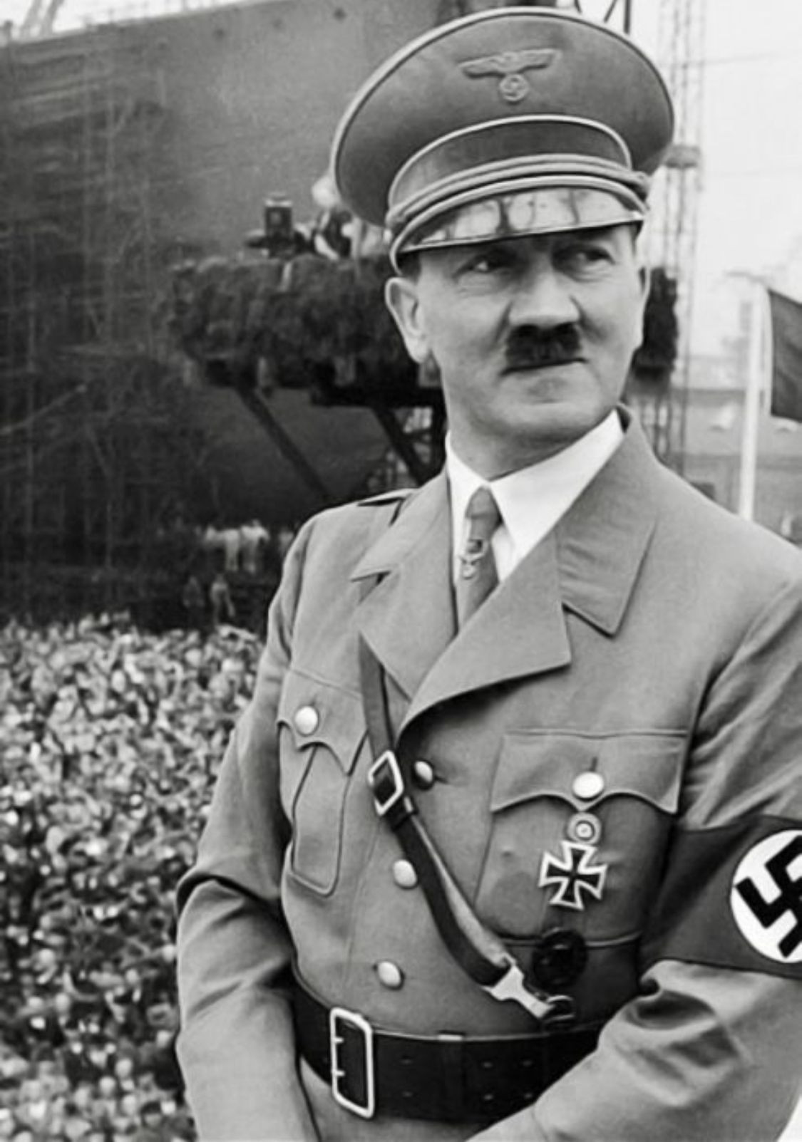 Tất cả đã diễn ra theo kế hoạch và máy bay của Hitler cất cánh mang theo quả bom được cài đặt để phát nổ trên bầu trời Minsk. Không may, quả bom đã không nổ do ngòi nổ bị lỗi.