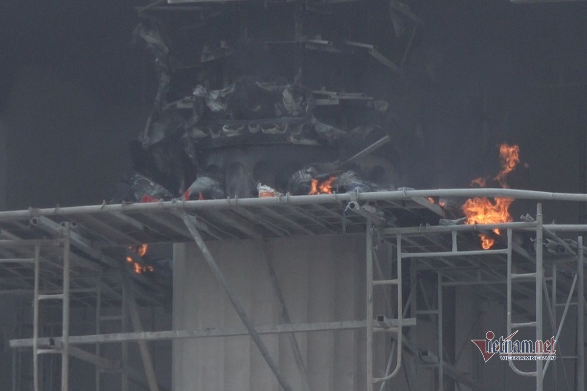 Chay tai cong truong xay dung Toa an nhan dan TP Ha Noi-Hinh-2