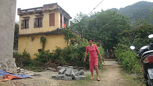 Thanh Hoa: “Tran dia bom da”, ban pha nha dan-Hinh-5