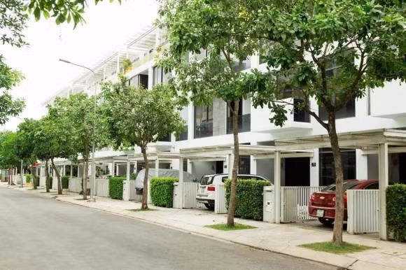 Vo chong rapper Tien Dat ban nha pho cao cap-Hinh-2