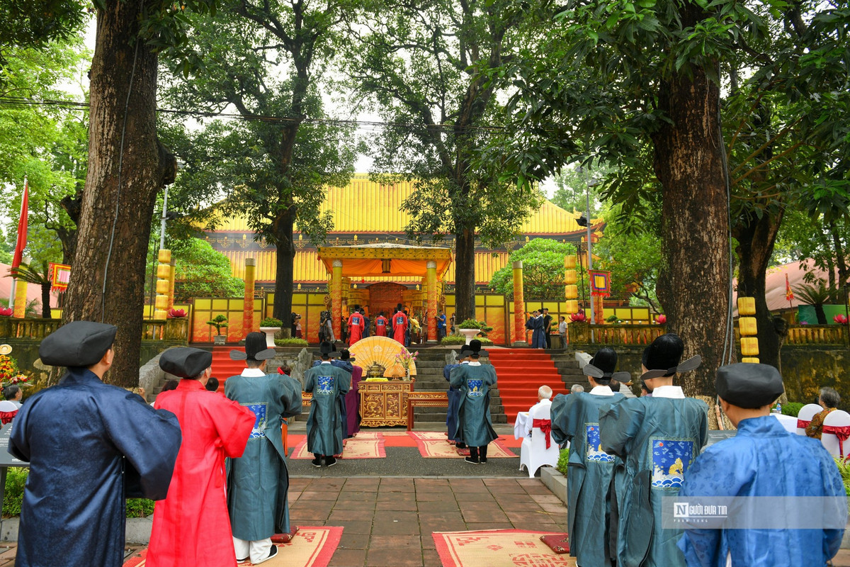 Tai hien nghi le Tet Doan Ngo cung dinh tai Hoang Thanh Thang Long-Hinh-2